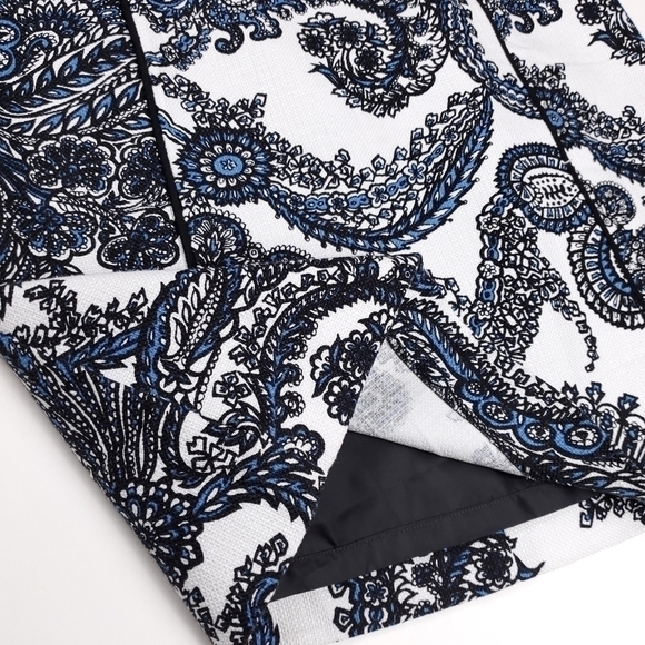 Talbots White Blue Black Paisley Modal Blend Dress Size 2p - Picture 5 of 15